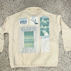 New Taylor Swift 1989 1/4 zip sweatshirt pullover medium m ivory blue